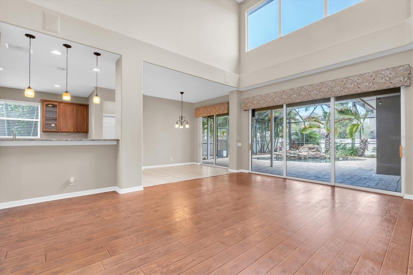 Image 8 of 69 For 2292 Hannah Way S