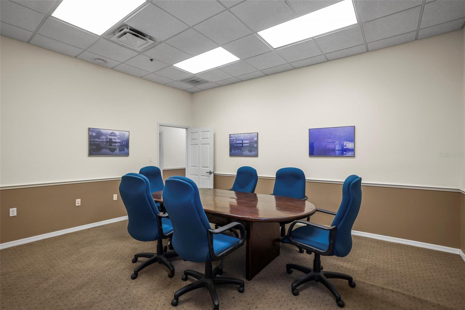 Image 17 of 87 For 1555 Sunshine Drive