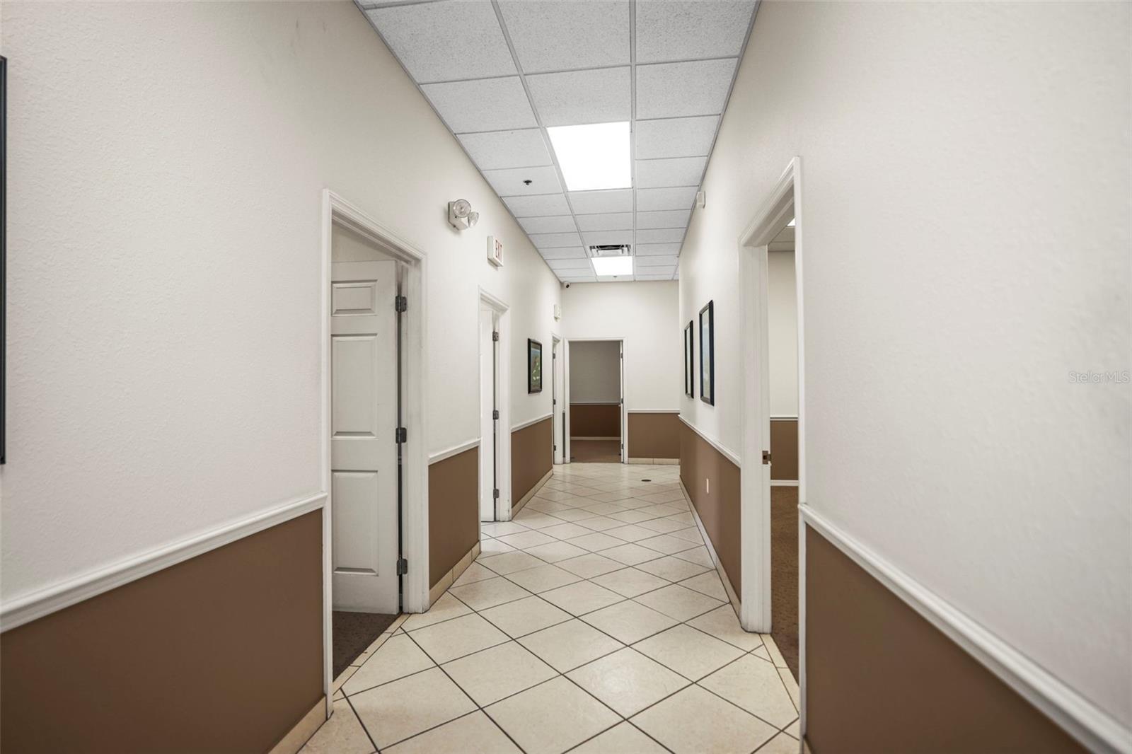 Image 35 of 87 For 1555 Sunshine Drive