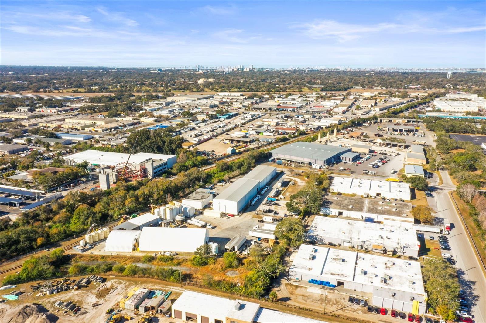 Image 5 of 87 For 1555 Sunshine Drive