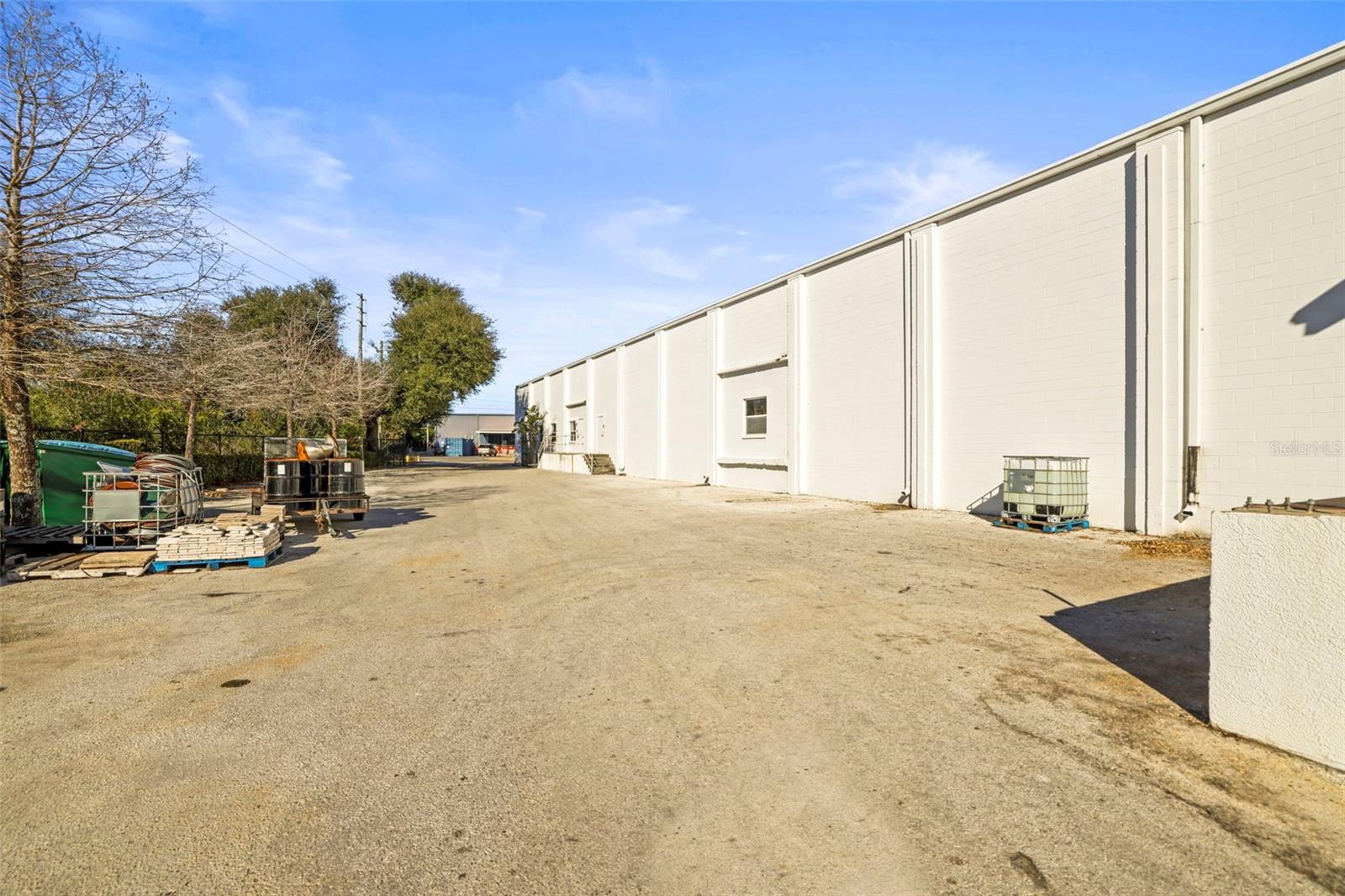 Image 61 of 87 For 1555 Sunshine Drive