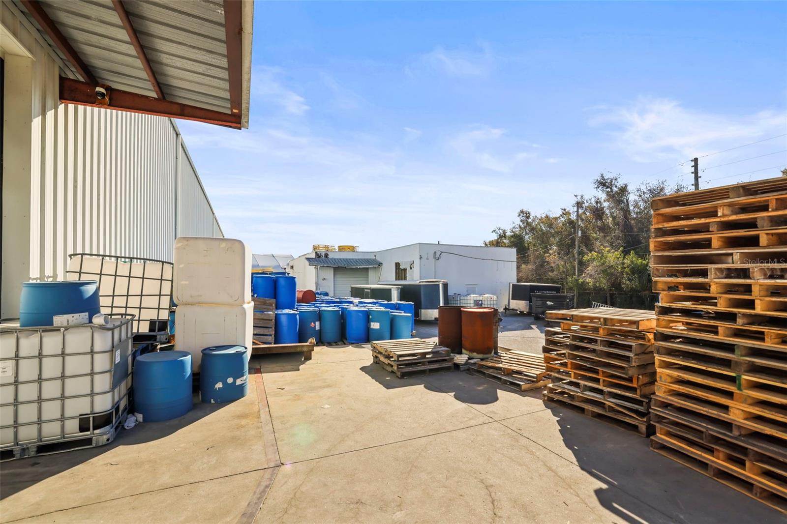 Image 62 of 87 For 1555 Sunshine Drive