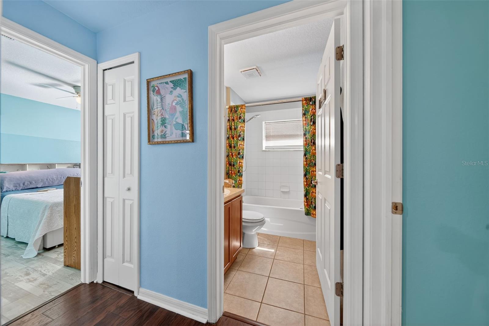 Image 11 of 30 For 8310 Porch Court