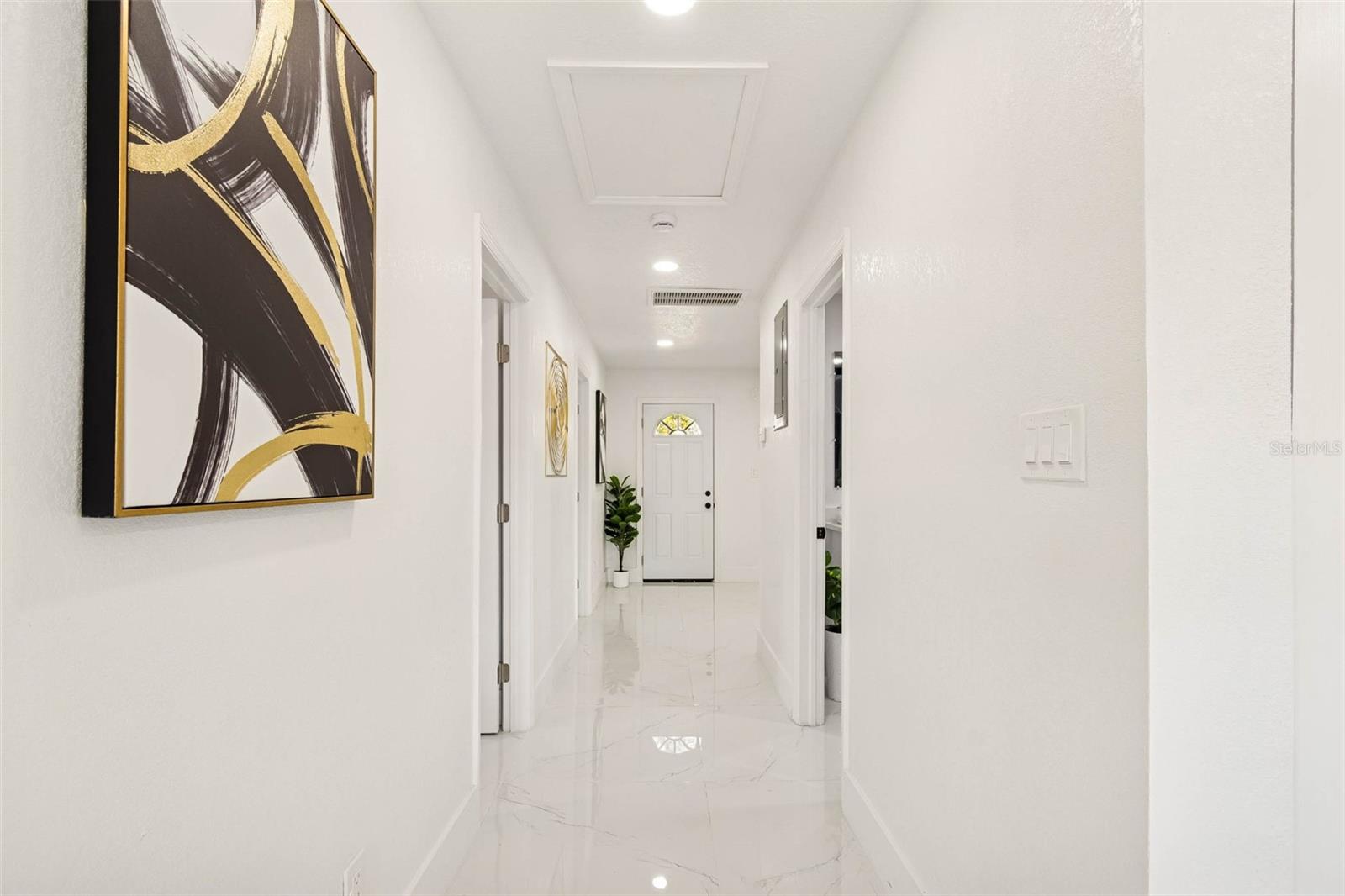 Image 29 of 71 For 7097 Delta Way