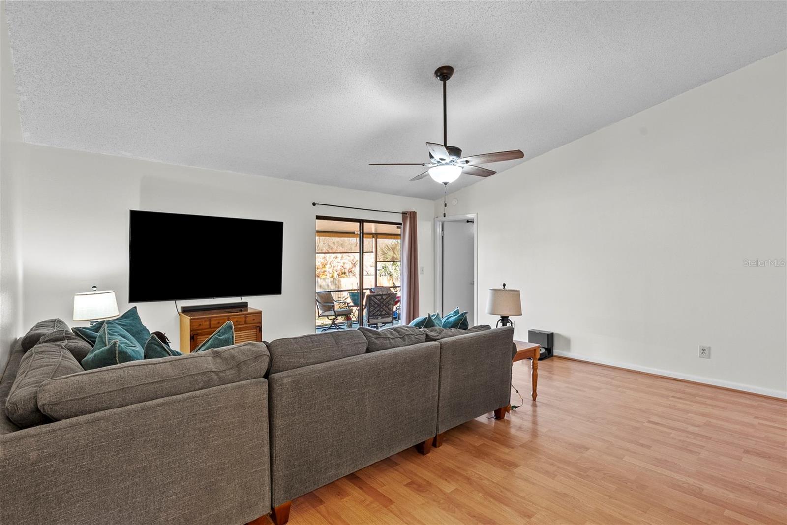 Image 12 of 54 For 3771 Parkway Boulevard