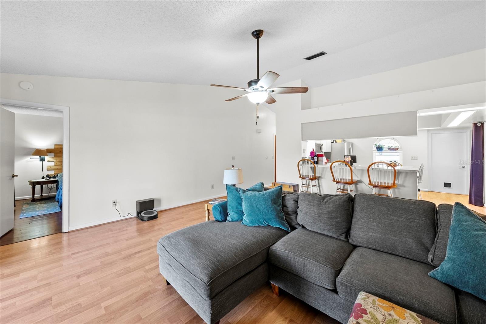 Image 22 of 54 For 3771 Parkway Boulevard