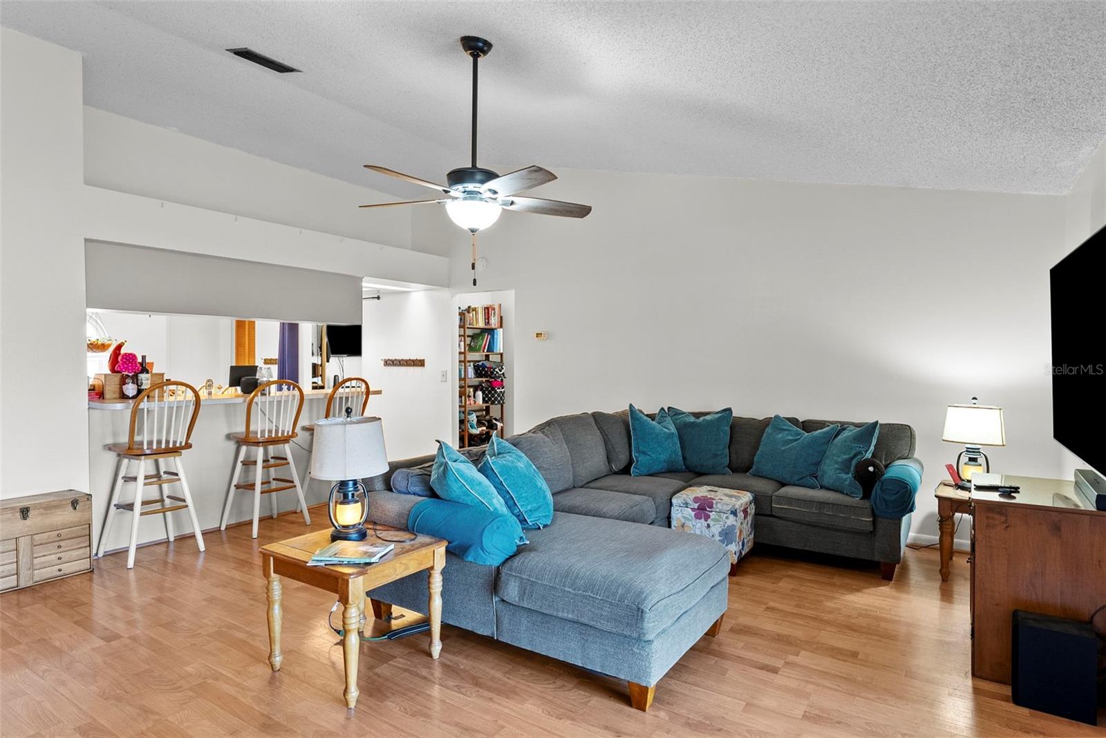 Image 6 of 54 For 3771 Parkway Boulevard