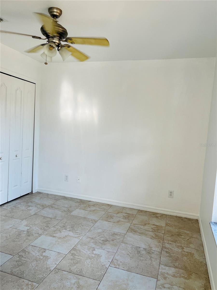 Image 23 of 42 For 4913 Beauty Street