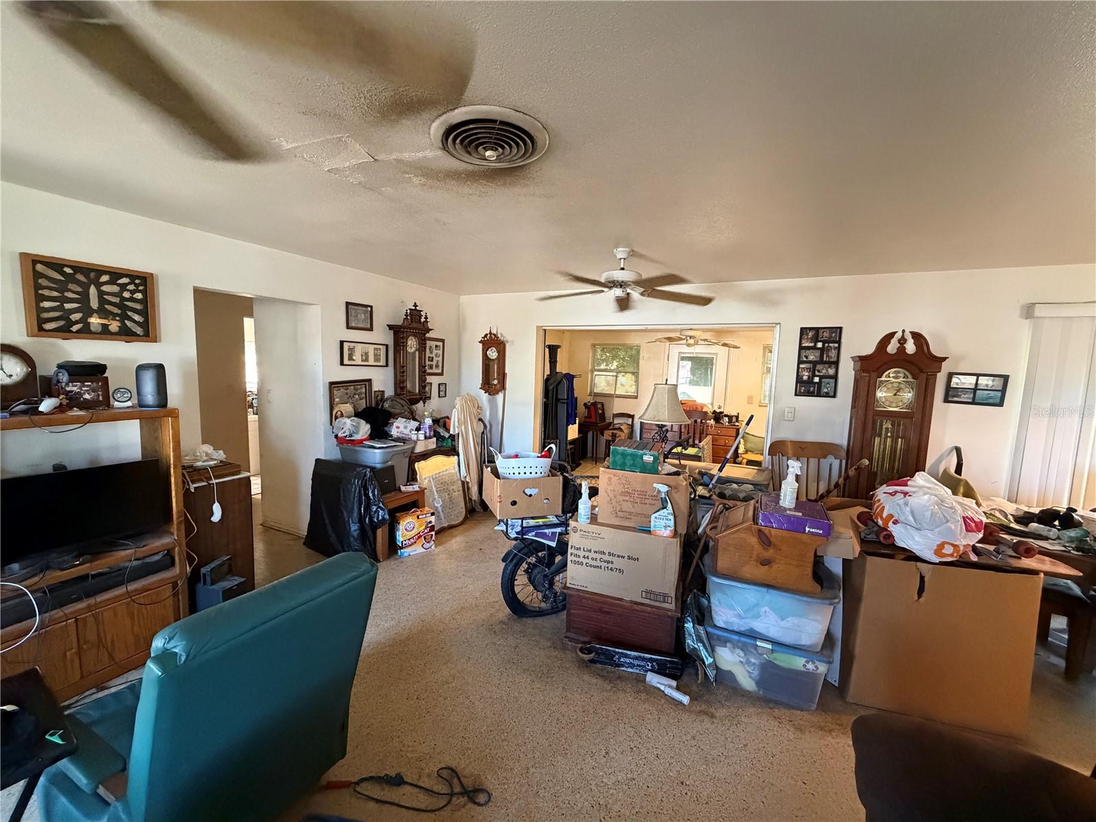 Image 12 of 20 For 10938 91st Avenue