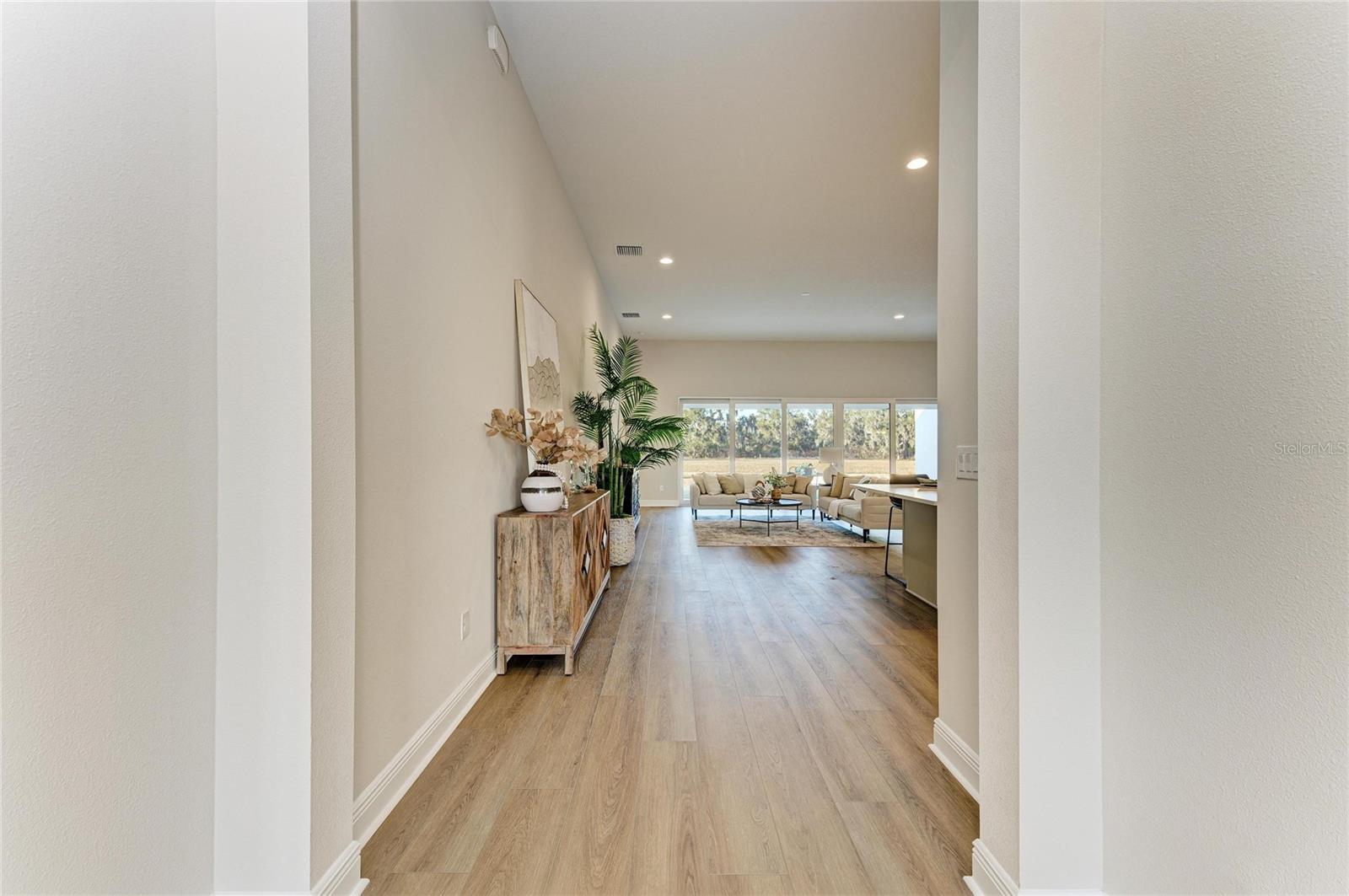 Image 13 of 36 For 13442 Buffalo Mountain Avenue