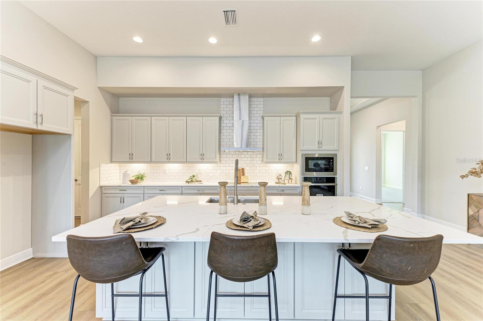 Image 17 of 36 For 13442 Buffalo Mountain Avenue