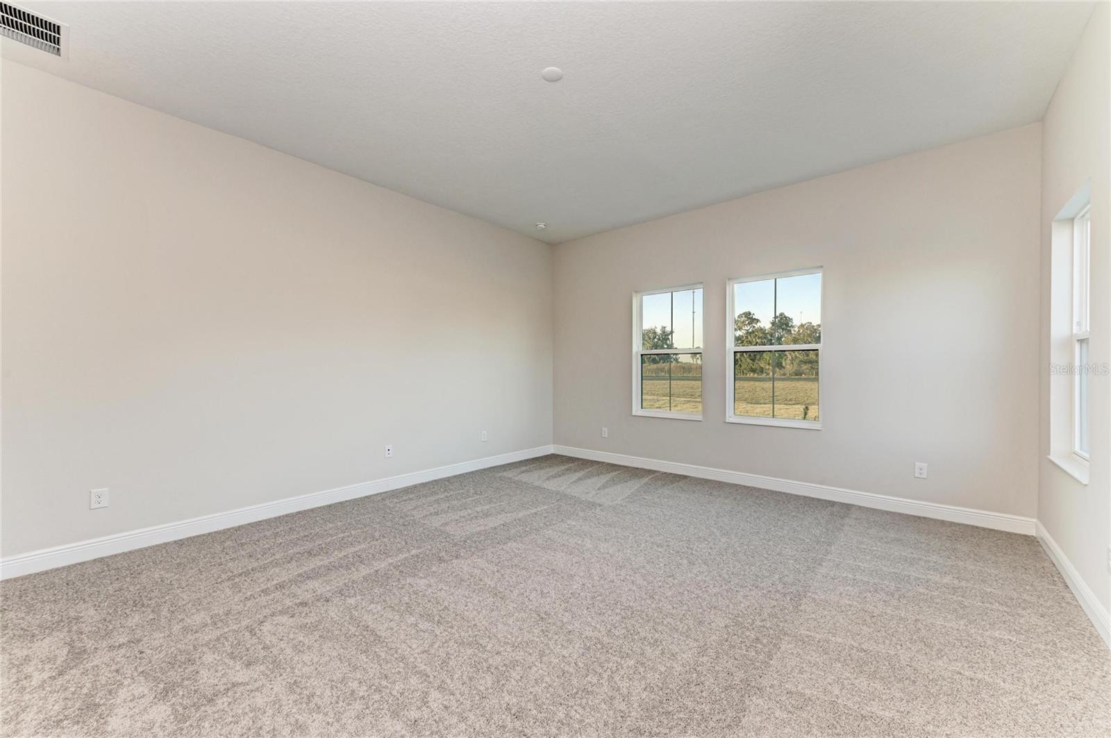 Image 5 of 36 For 13442 Buffalo Mountain Avenue