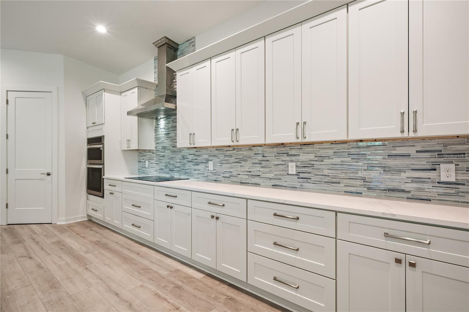 Image 21 of 32 For 1033 Hammock Circle