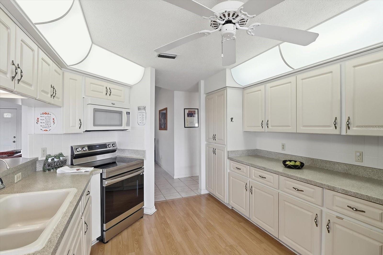 Image 12 of 47 For 8528 Aquarius Drive