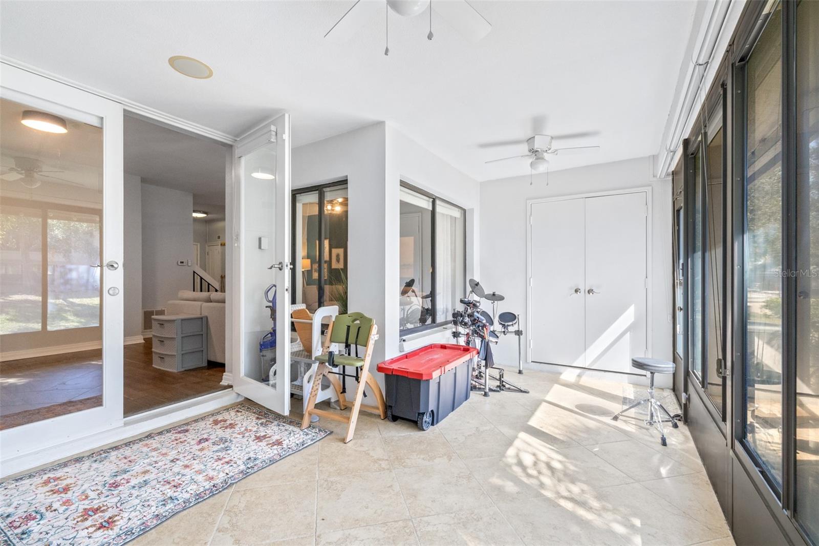 Image 23 of 55 For 3008 Landmark Boulevard 203