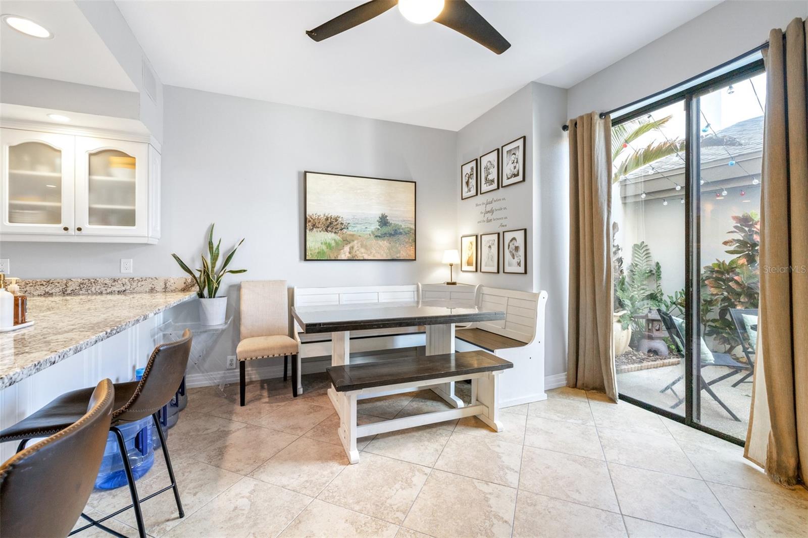 Image 33 of 55 For 3008 Landmark Boulevard 203