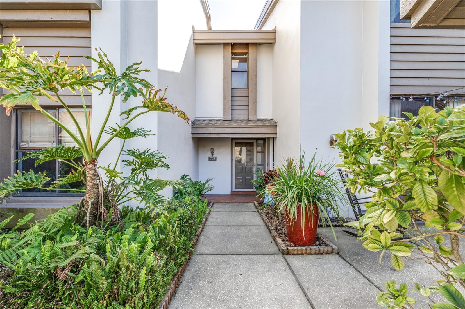 Image 4 of 55 For 3008 Landmark Boulevard 203