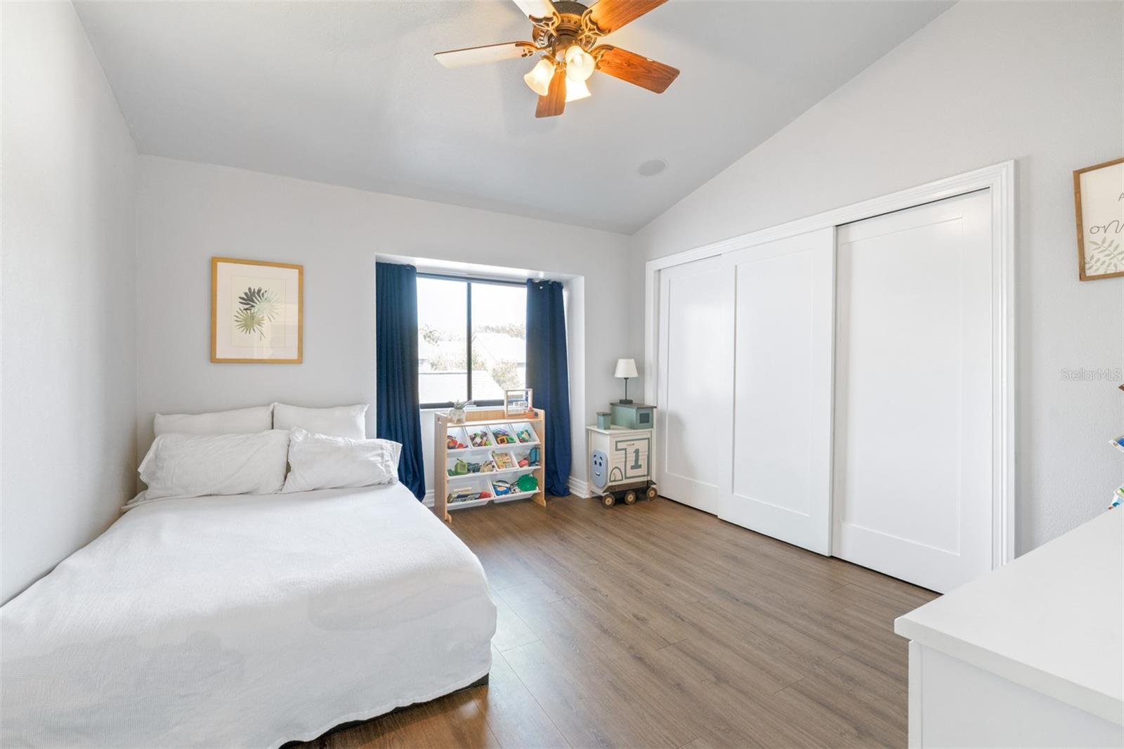 Image 46 of 55 For 3008 Landmark Boulevard 203