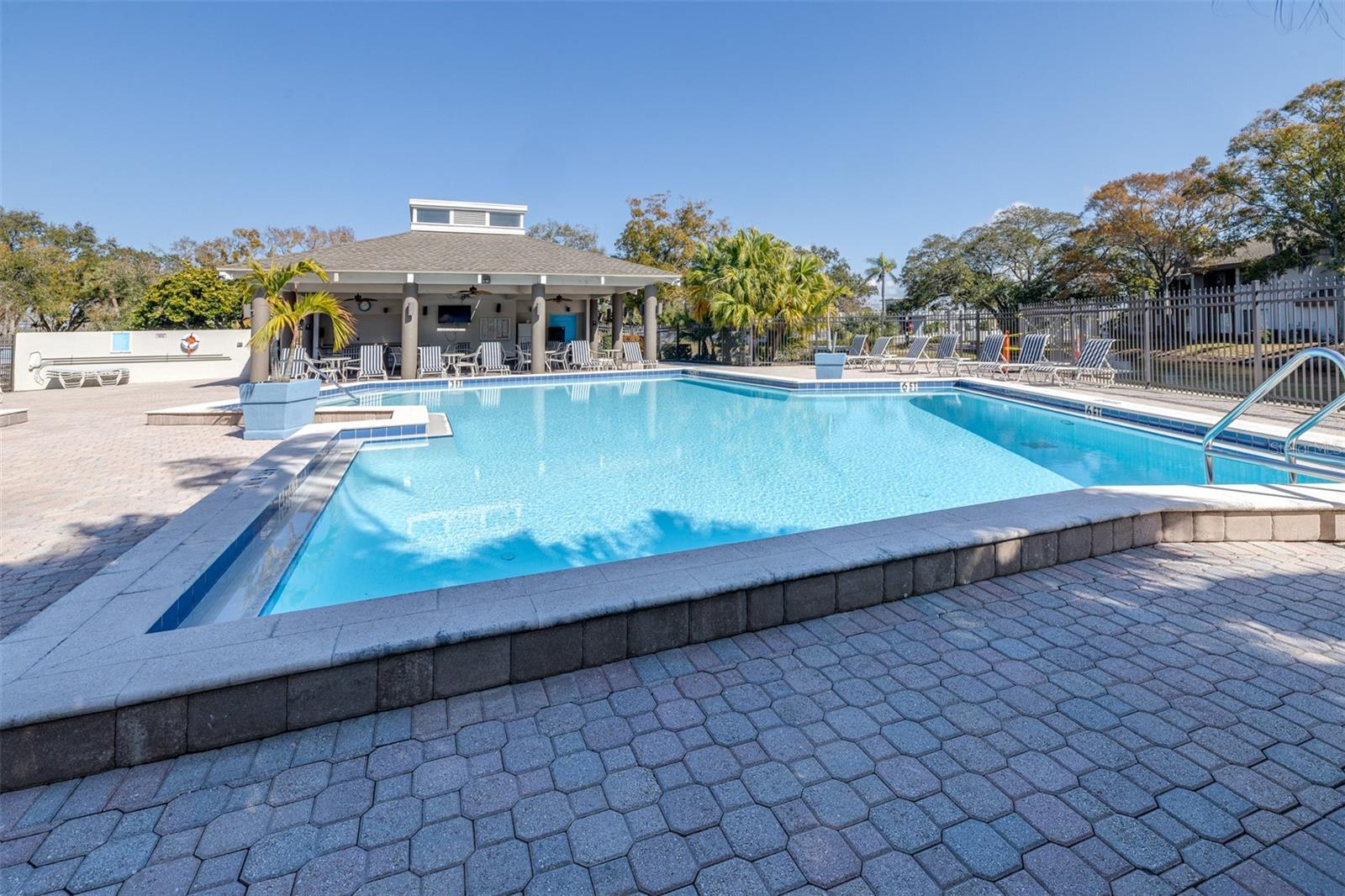 Image 49 of 55 For 3008 Landmark Boulevard 203