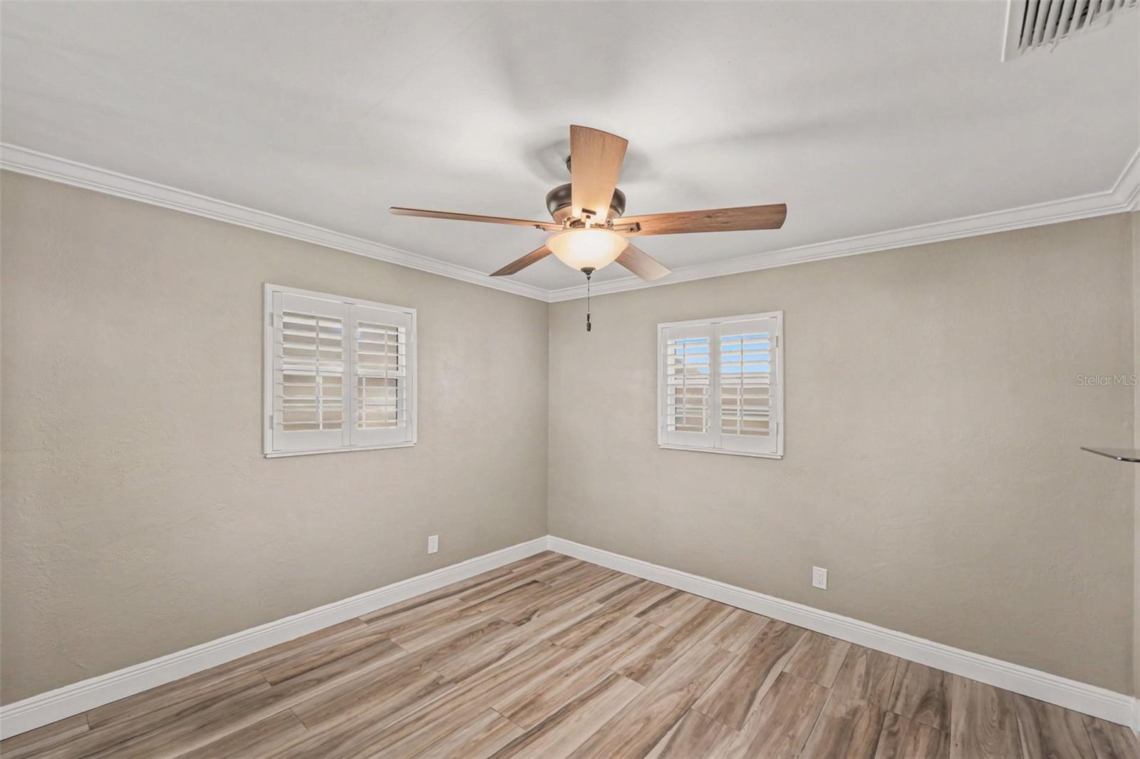 Image 16 of 22 For 1183 35th Avenue Ne