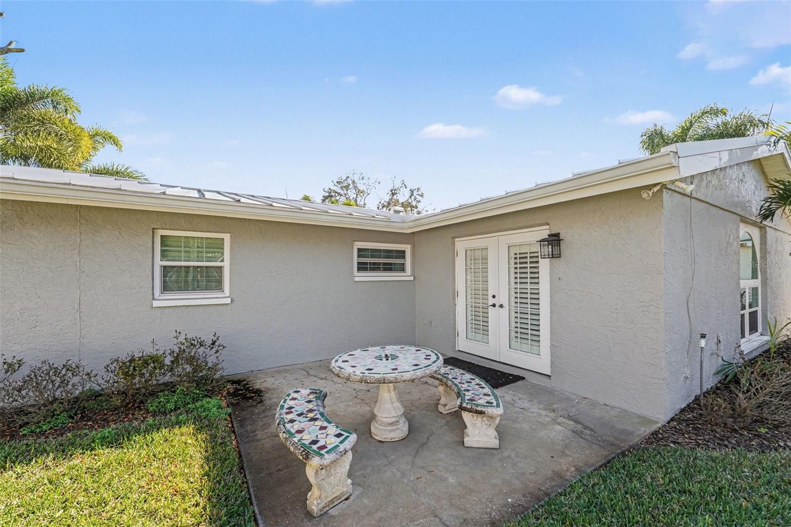 Image 19 of 22 For 1183 35th Avenue Ne