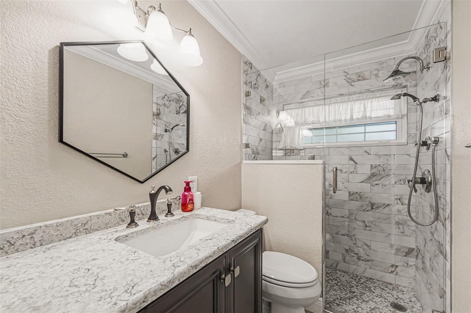 Image 3 of 22 For 1183 35th Avenue Ne