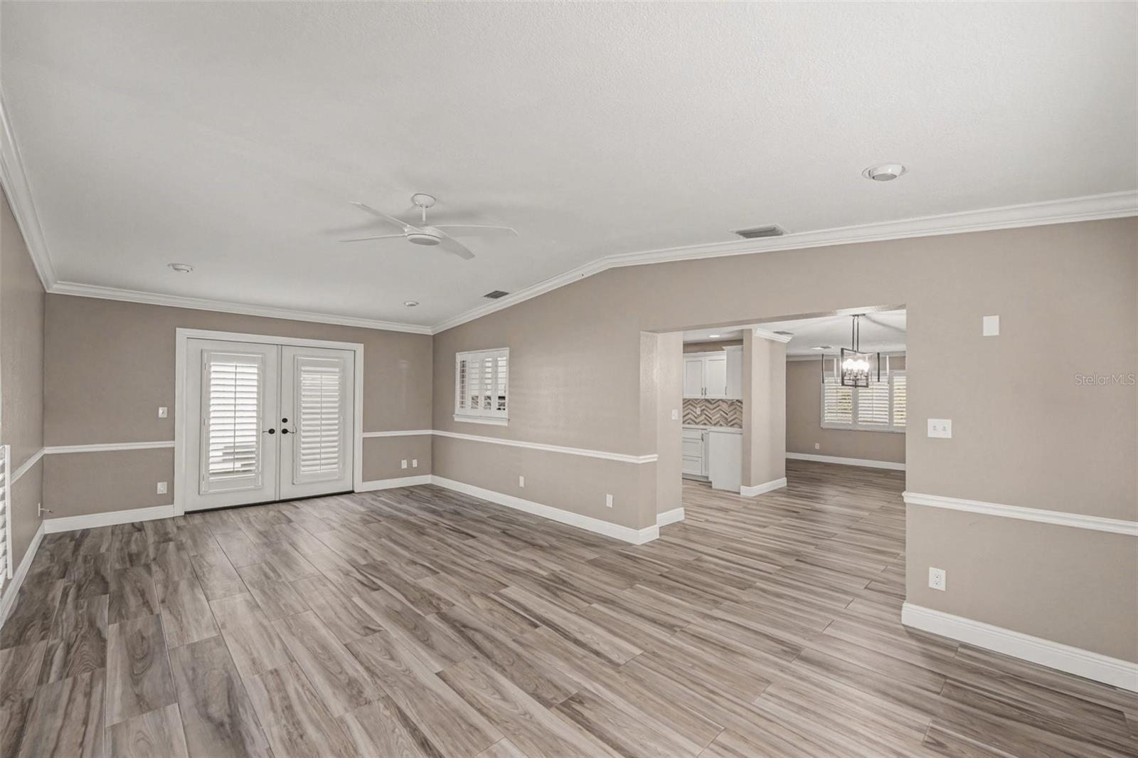 Image 4 of 22 For 1183 35th Avenue Ne