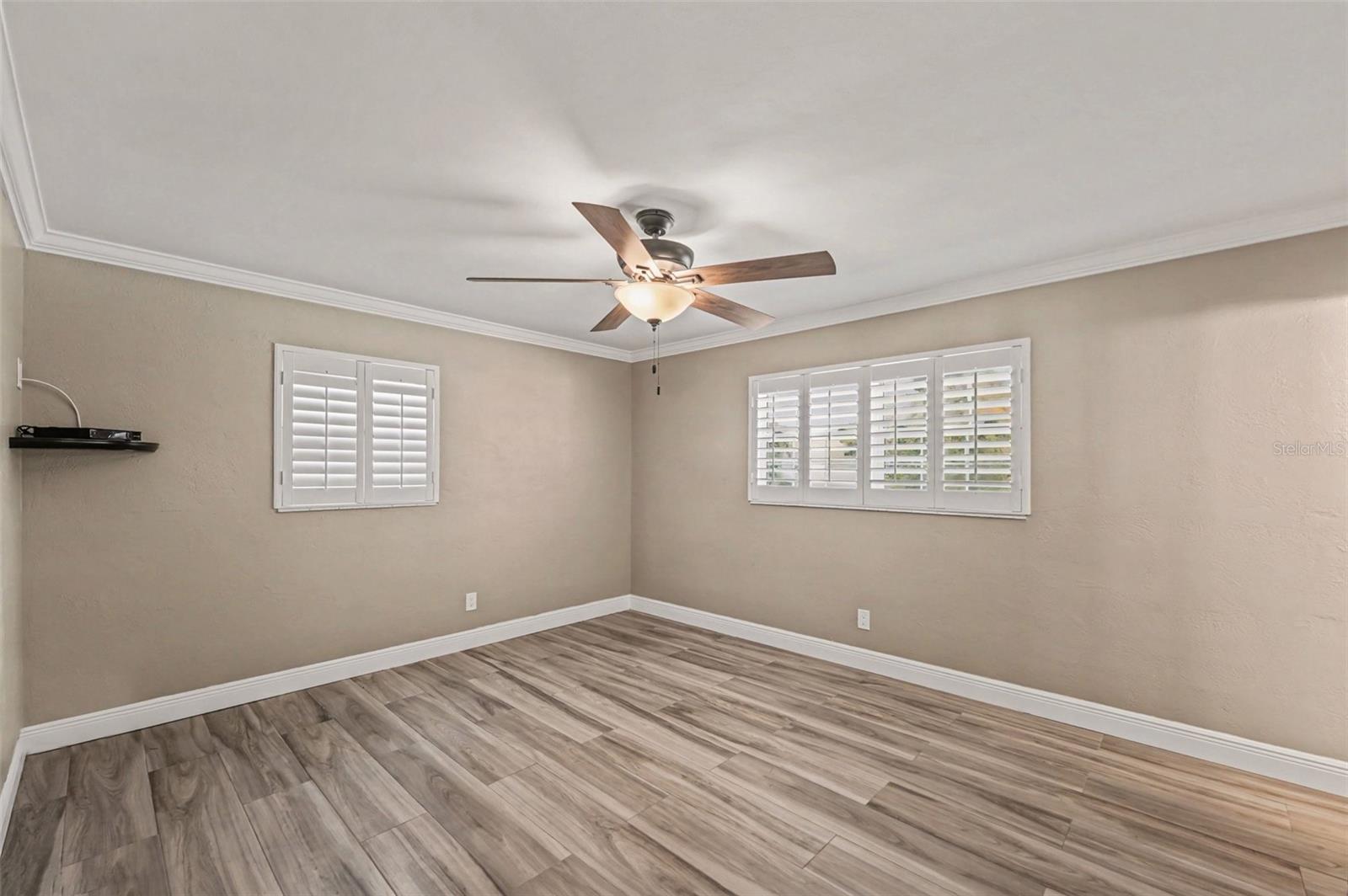 Image 7 of 22 For 1183 35th Avenue Ne