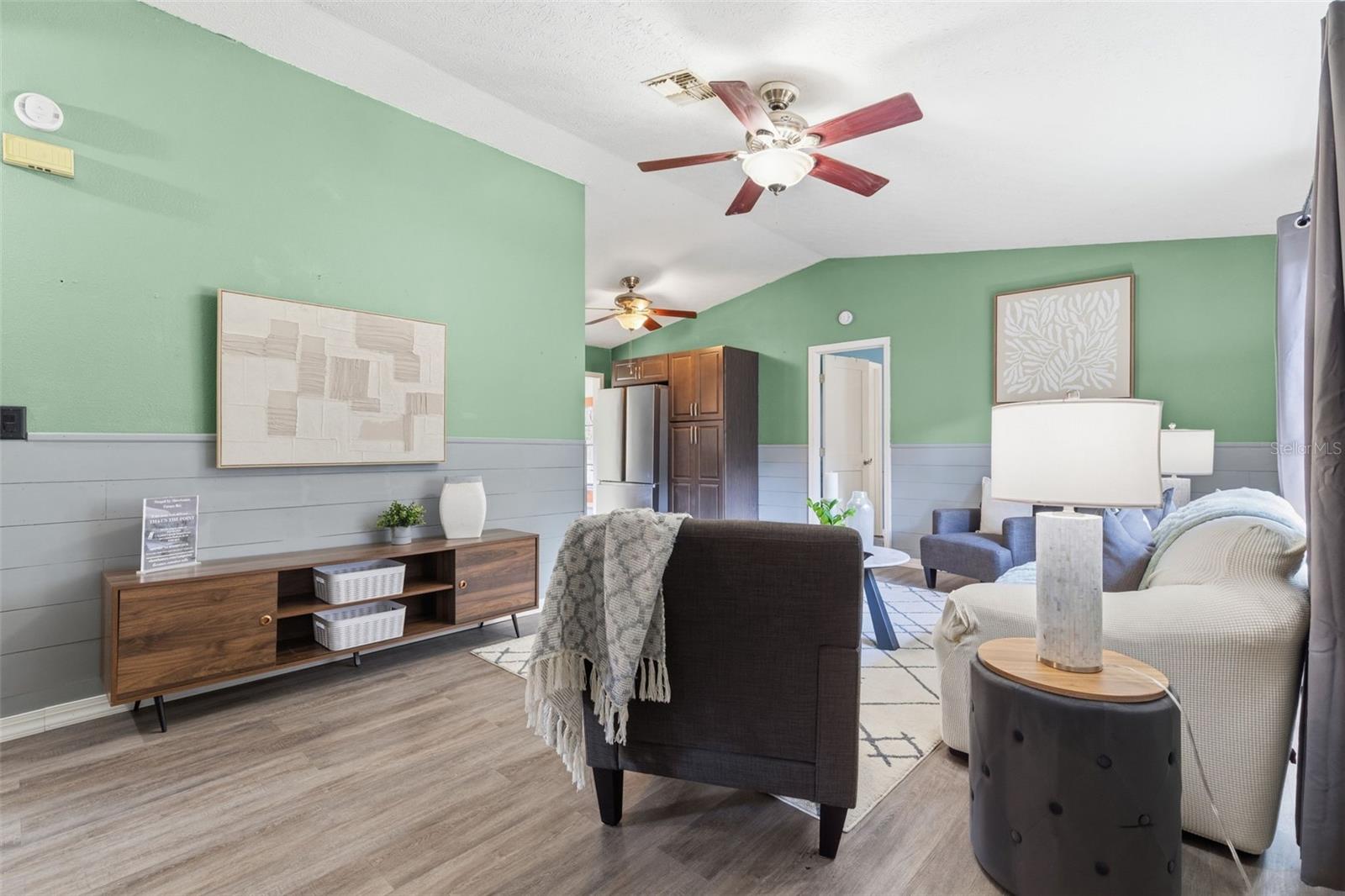 Image 4 of 38 For 26359 Eahnestock Street