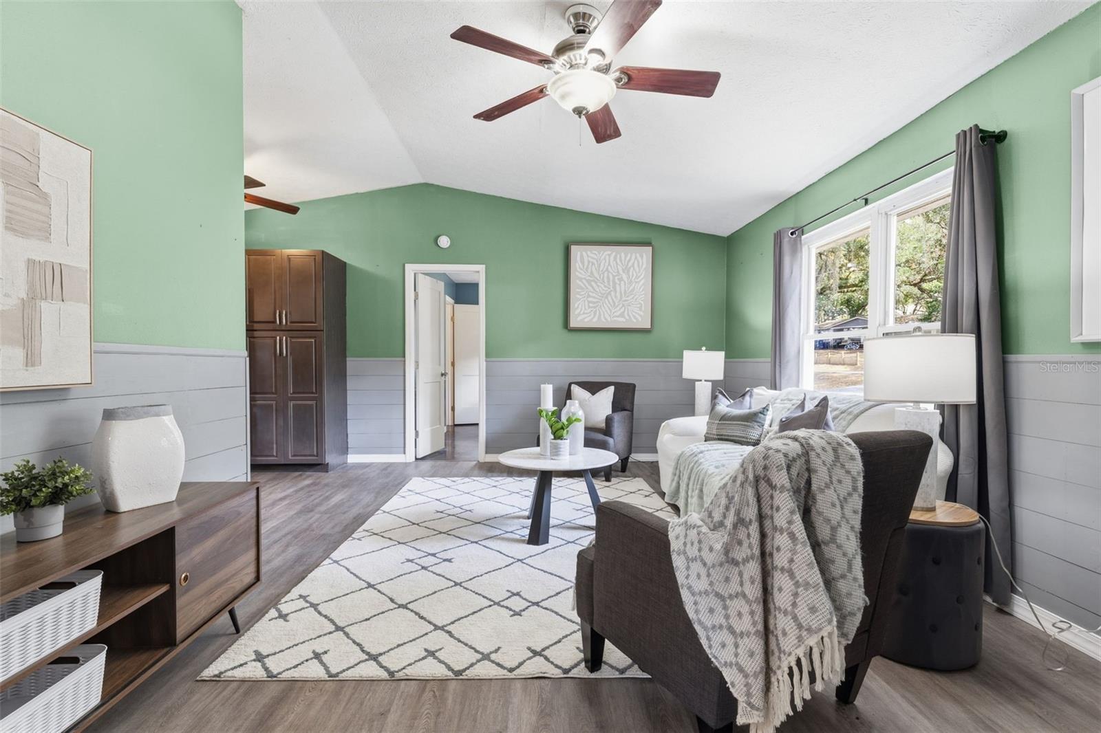 Image 5 of 38 For 26359 Eahnestock Street