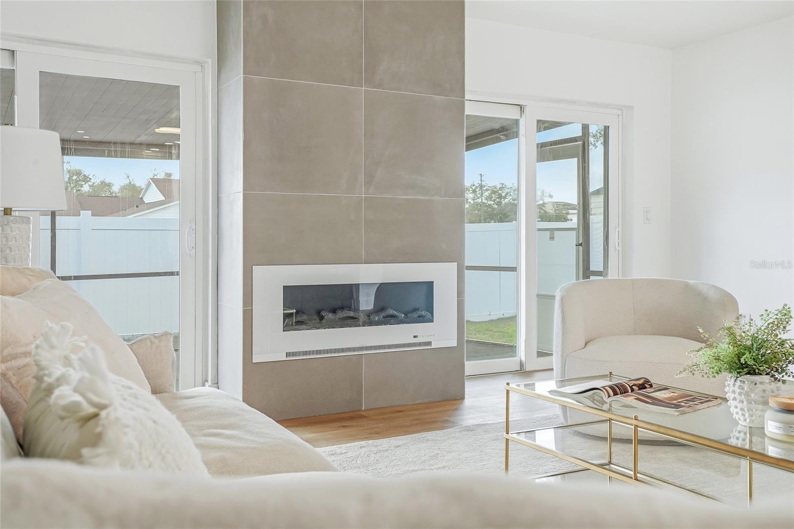 Image 15 of 40 For 14964 Old Pointe Road