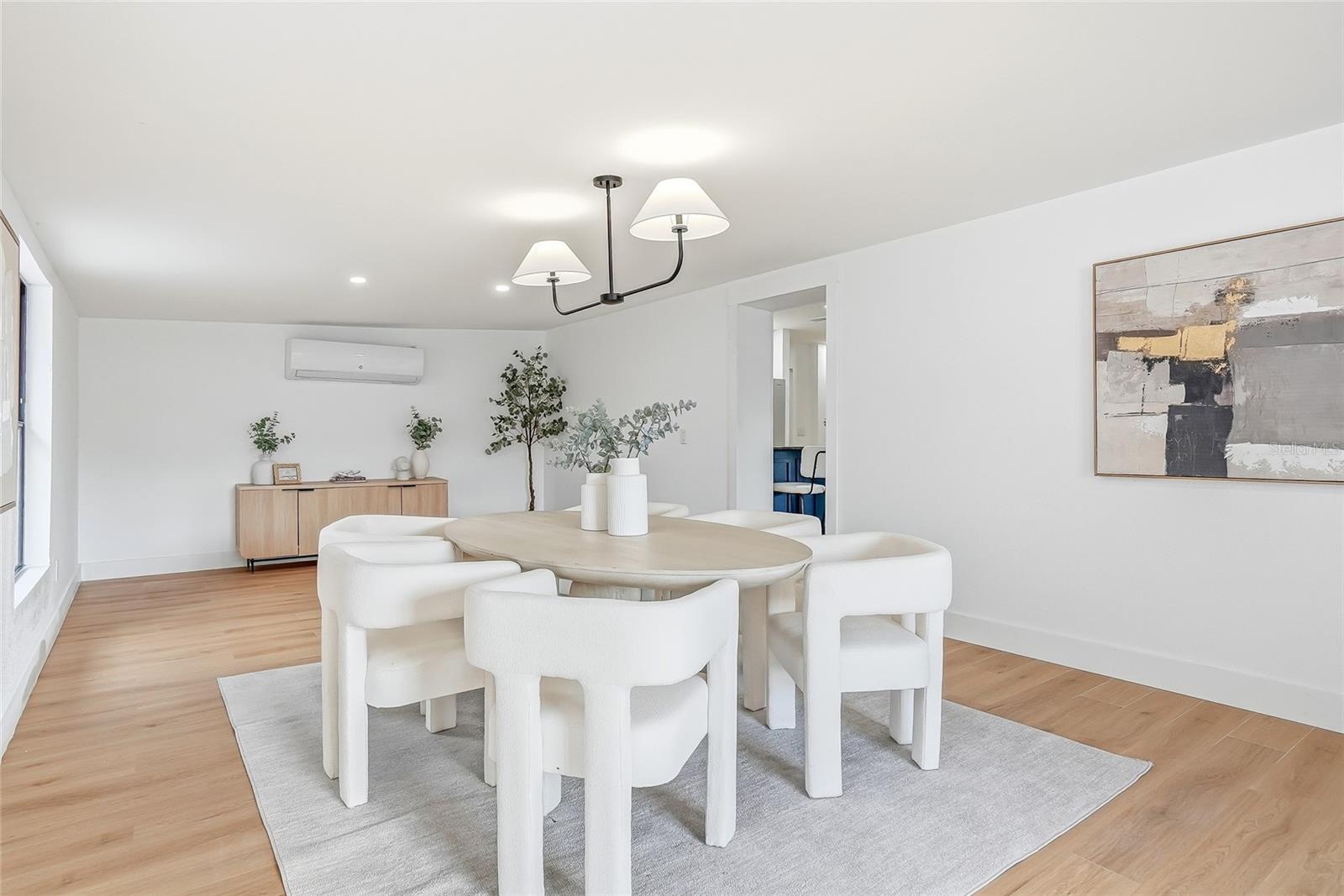 Image 18 of 40 For 14964 Old Pointe Road