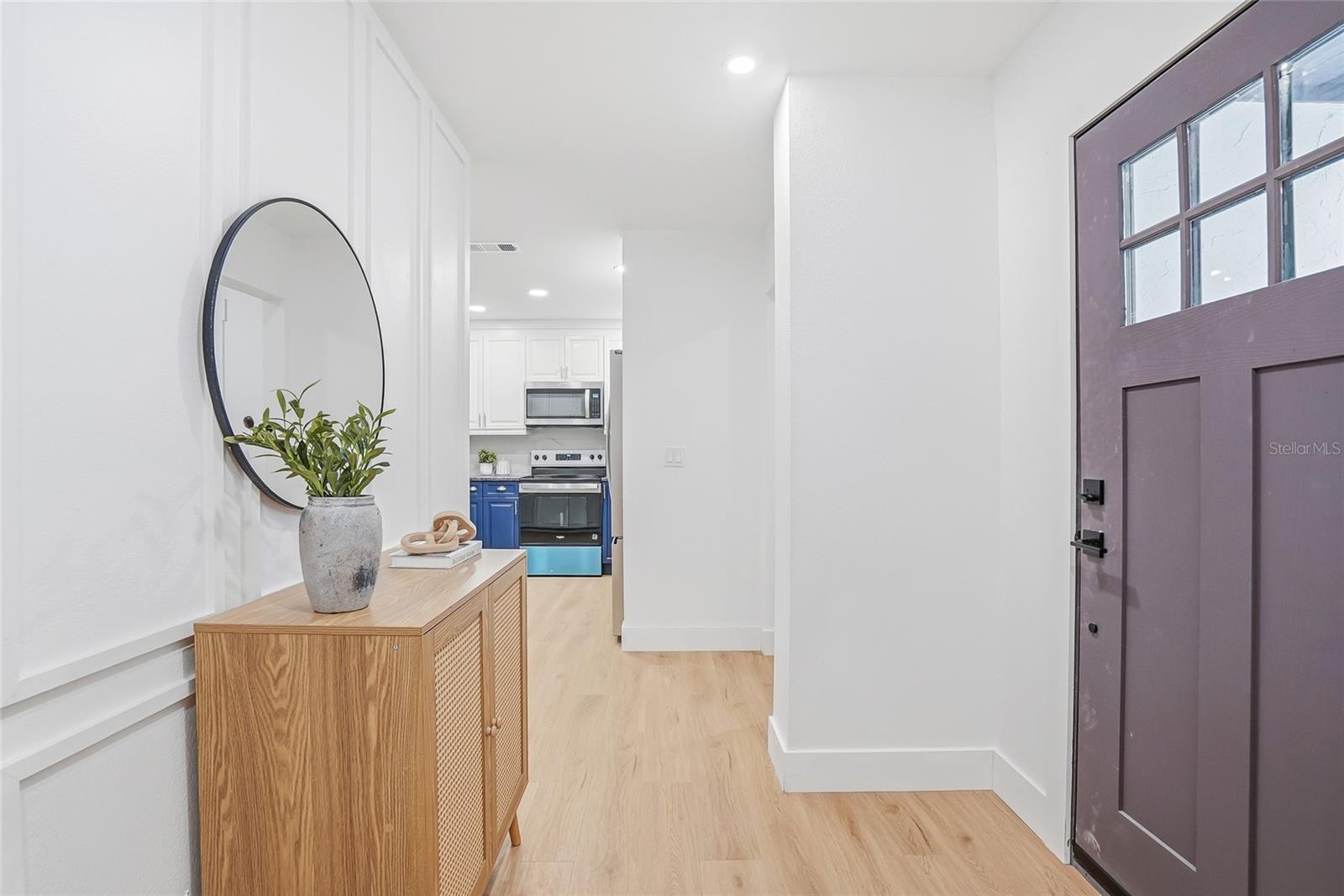 Image 3 of 40 For 14964 Old Pointe Road