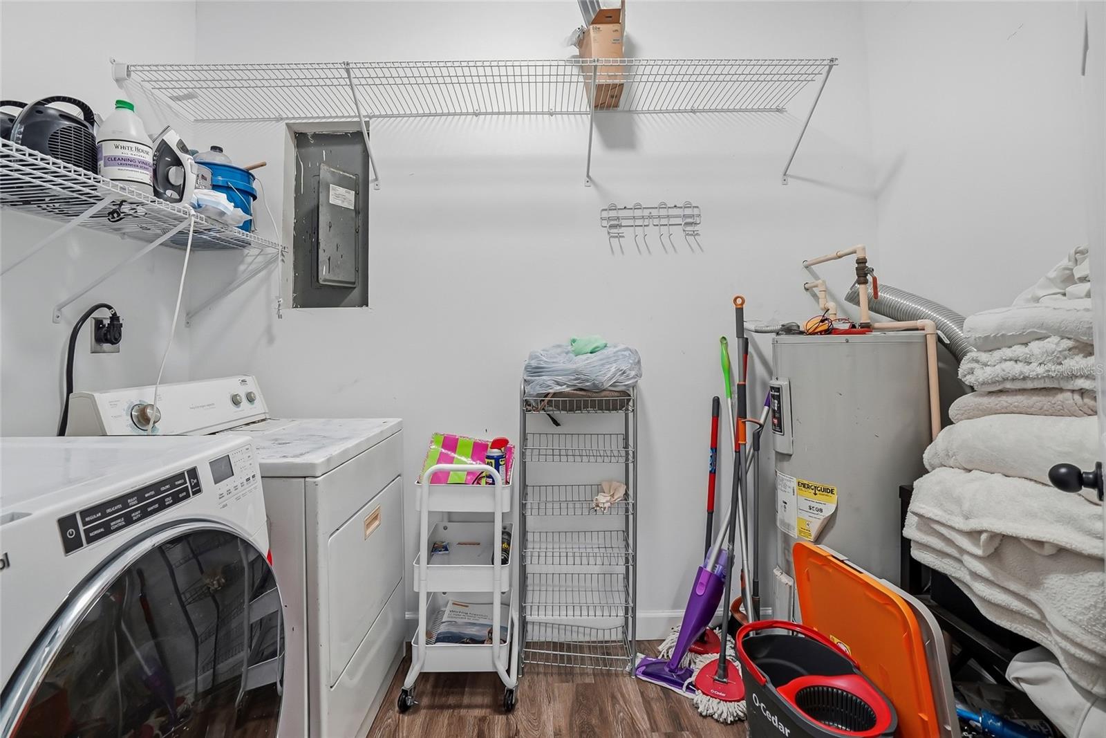 Image 27 of 37 For 1137 40th Street