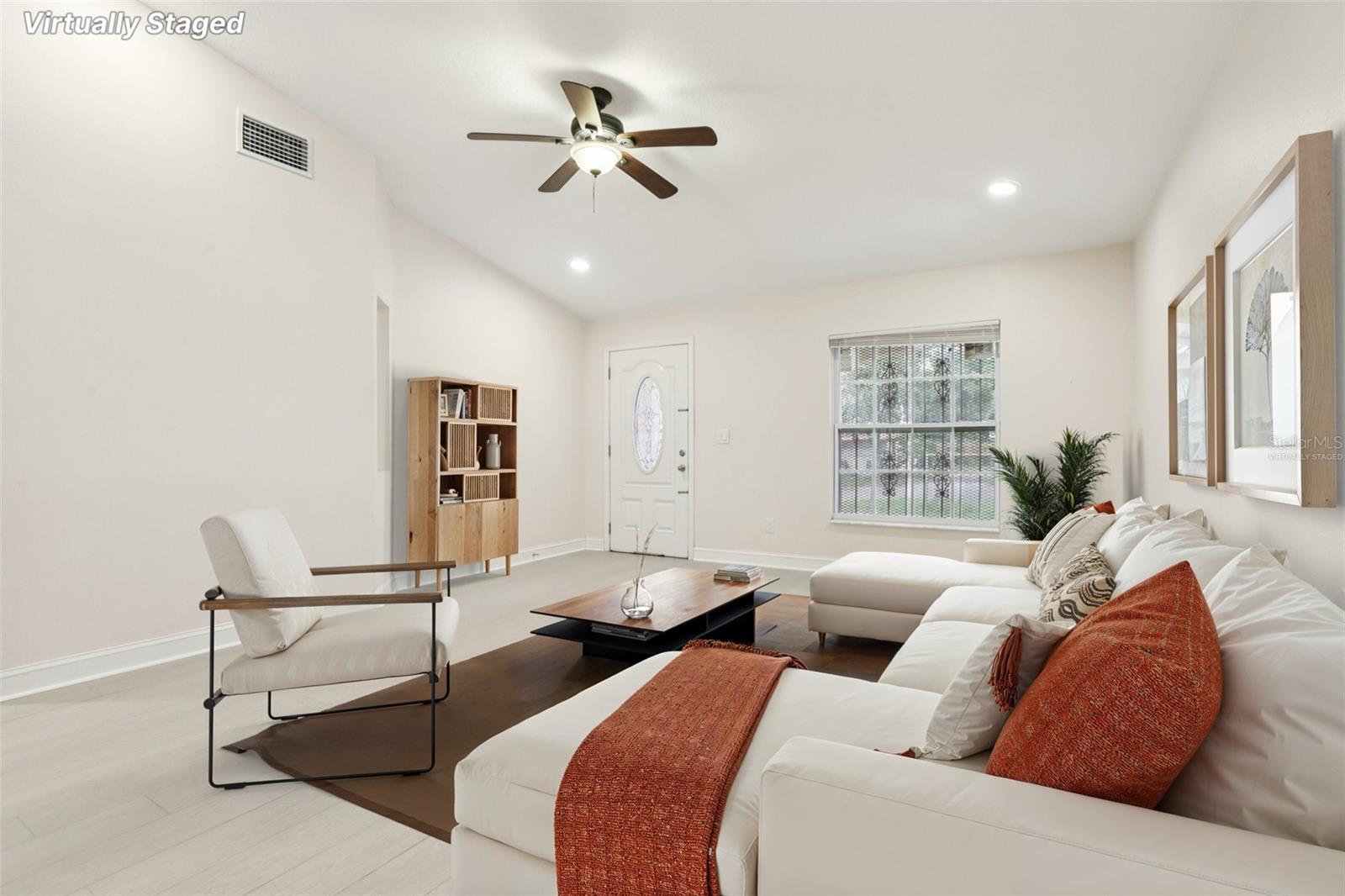 Image 3 of 30 For 212 Humphrey Street