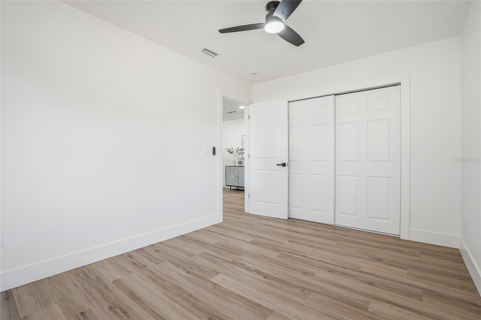 Image 28 of 42 For 4024 Bell Avenue