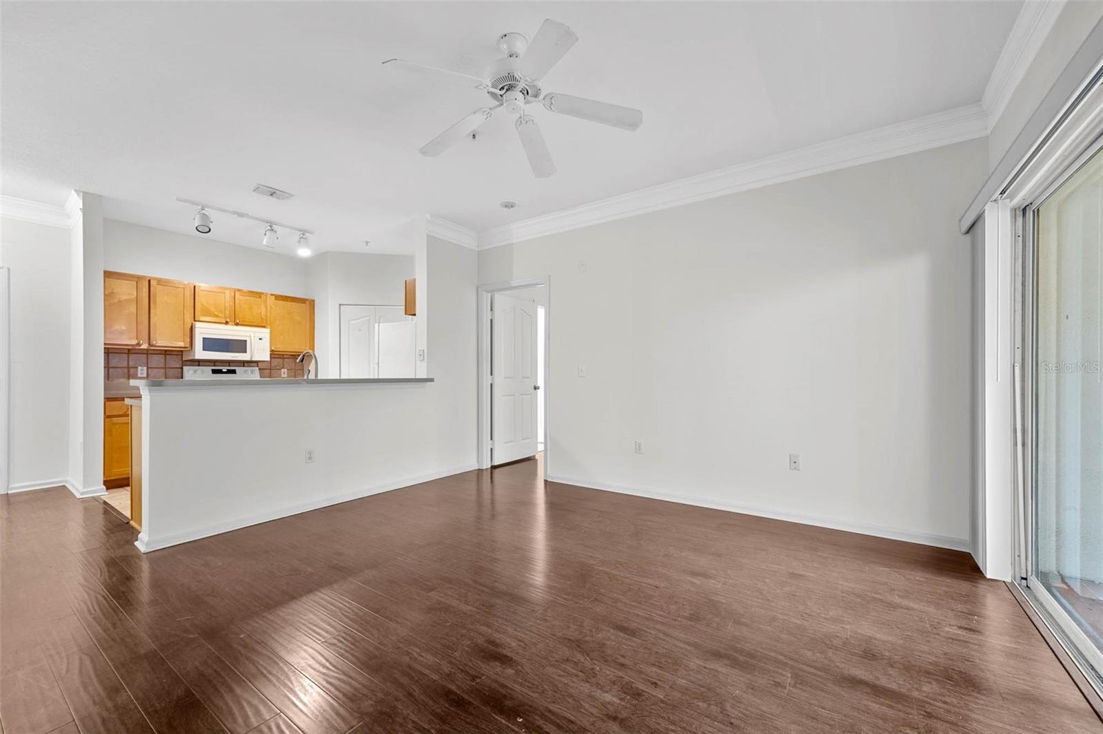 Image 13 of 40 For 4207 Dale Mabry Highway 8112