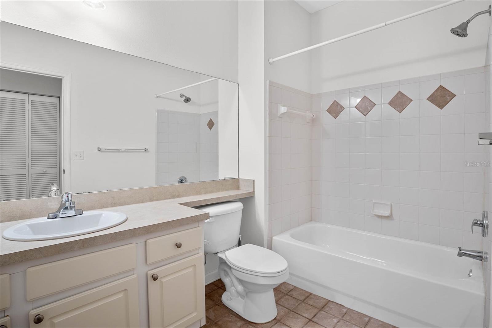 Image 23 of 40 For 4207 Dale Mabry Highway 8112