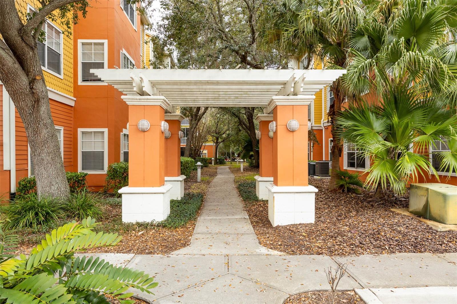 Image 27 of 40 For 4207 Dale Mabry Highway 8112