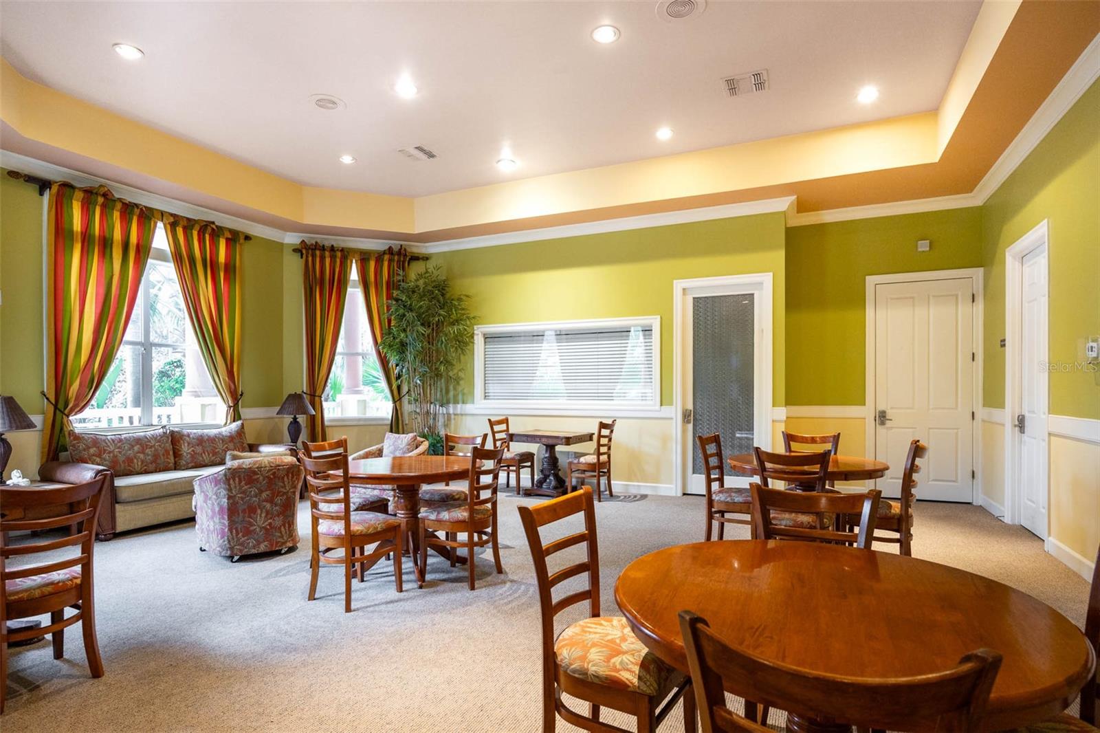 Image 35 of 40 For 4207 Dale Mabry Highway 8112