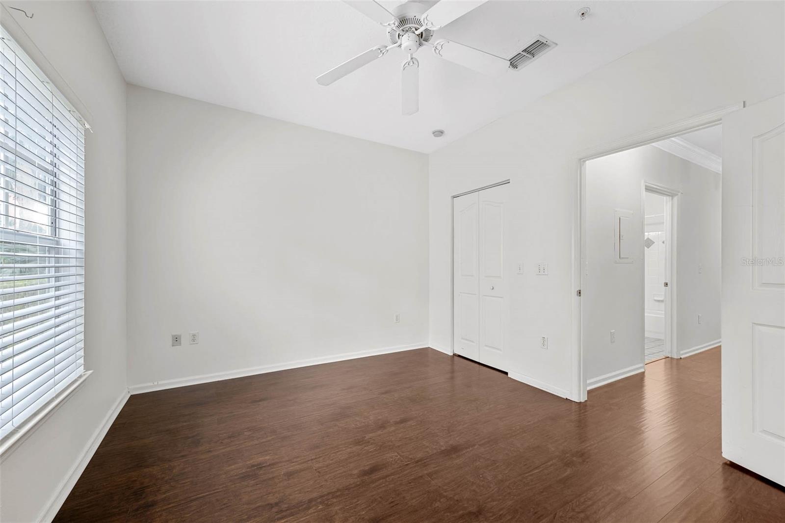 Image 5 of 40 For 4207 Dale Mabry Highway 8112