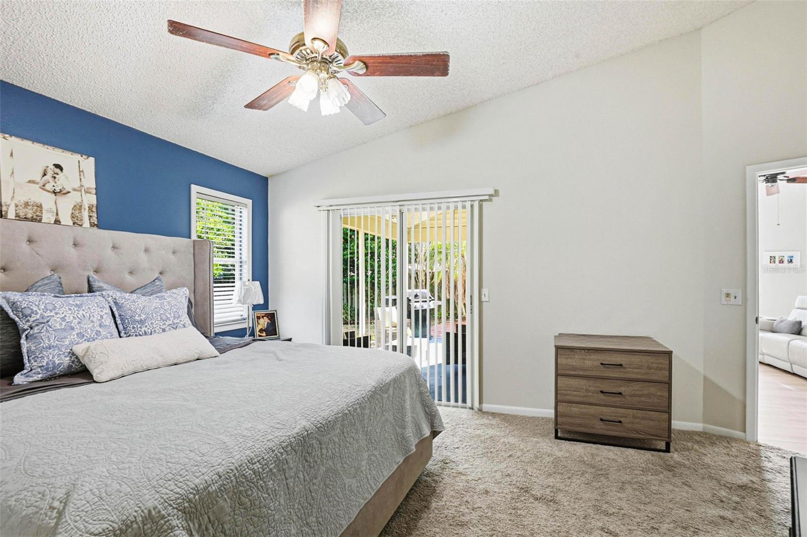 Image 23 of 40 For 3567 Deer Run S