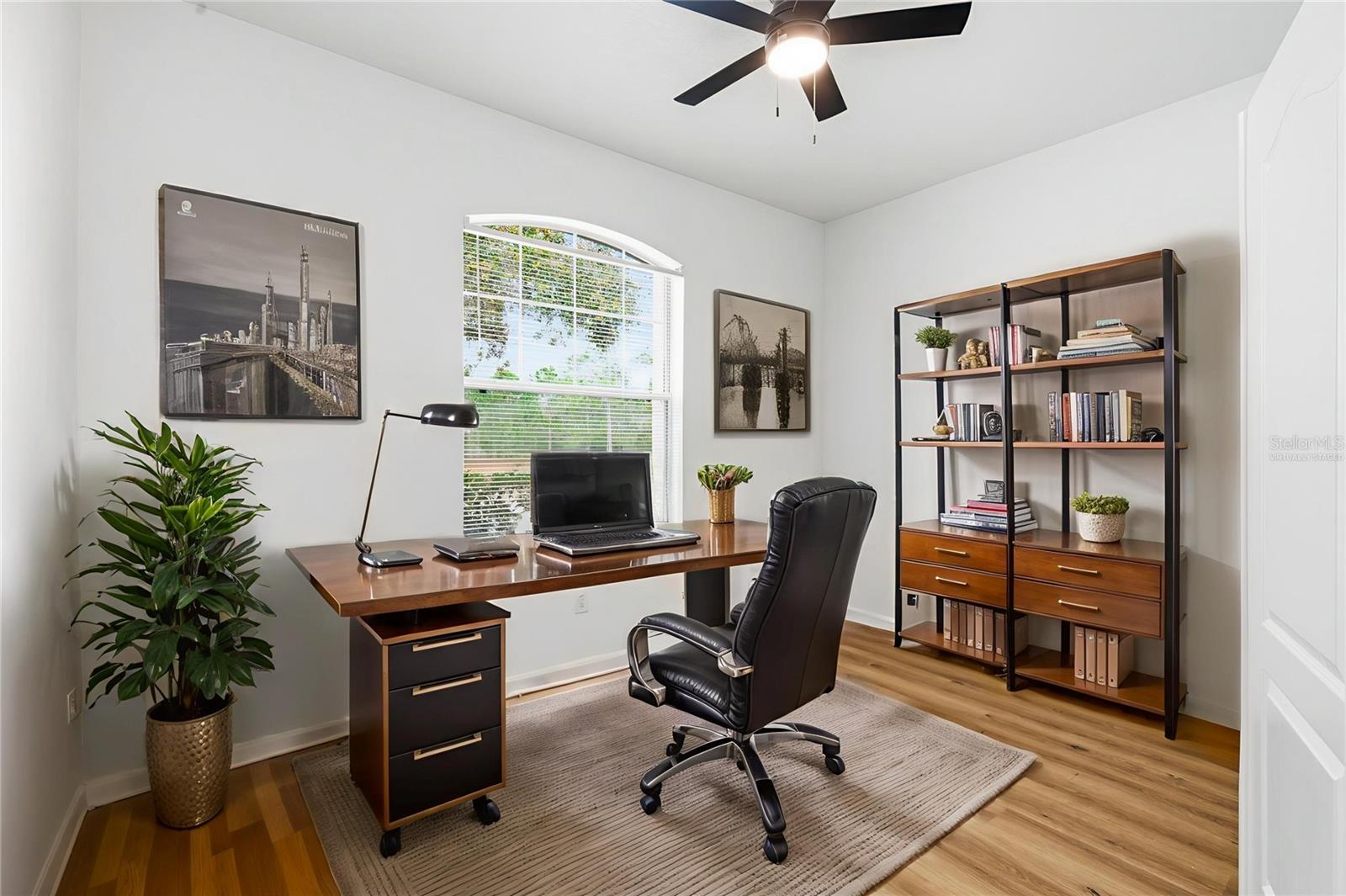 Listing photo id 10 for 12226 Ridgedale Drive