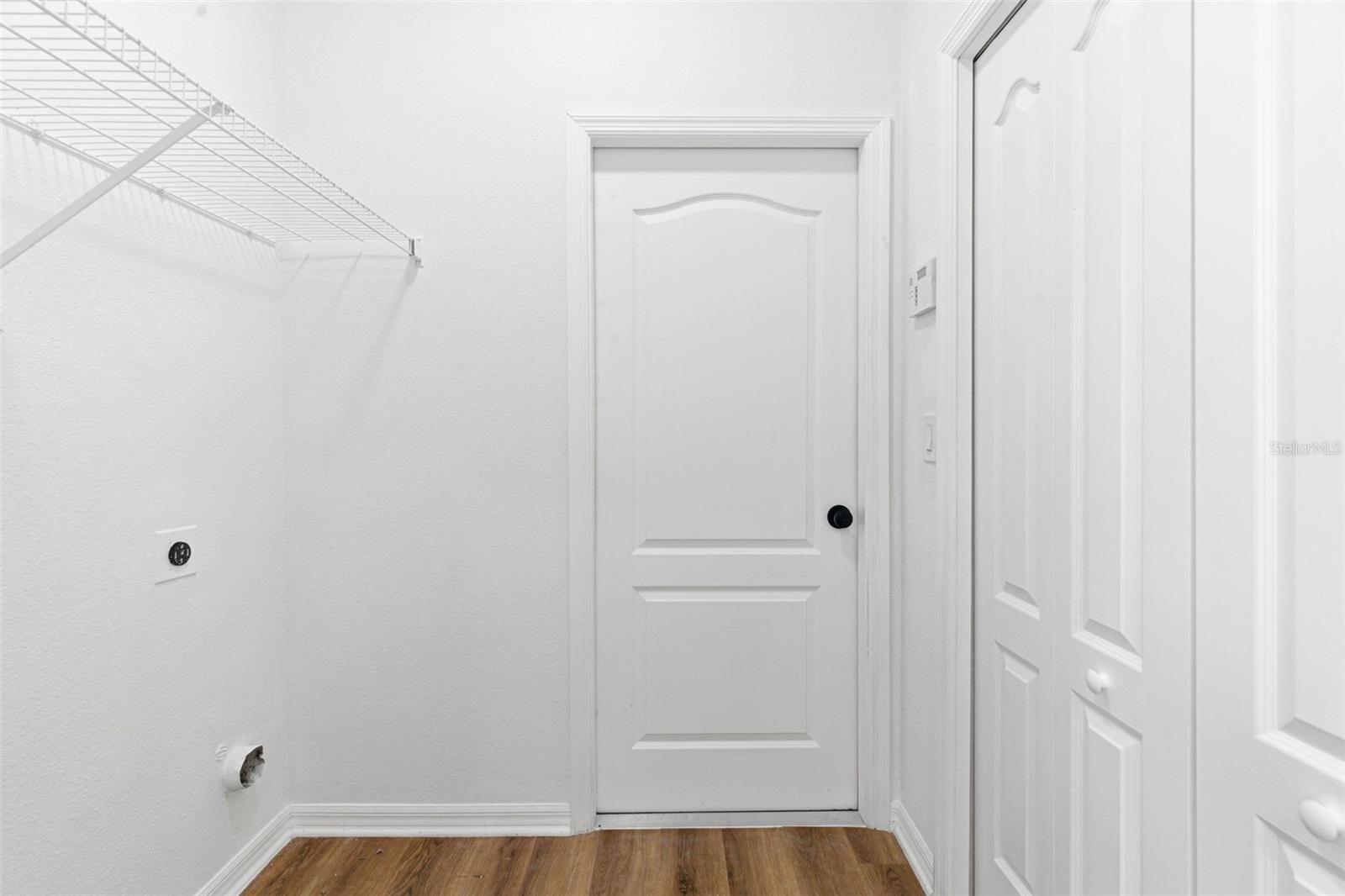 Listing photo id 19 for 12226 Ridgedale Drive