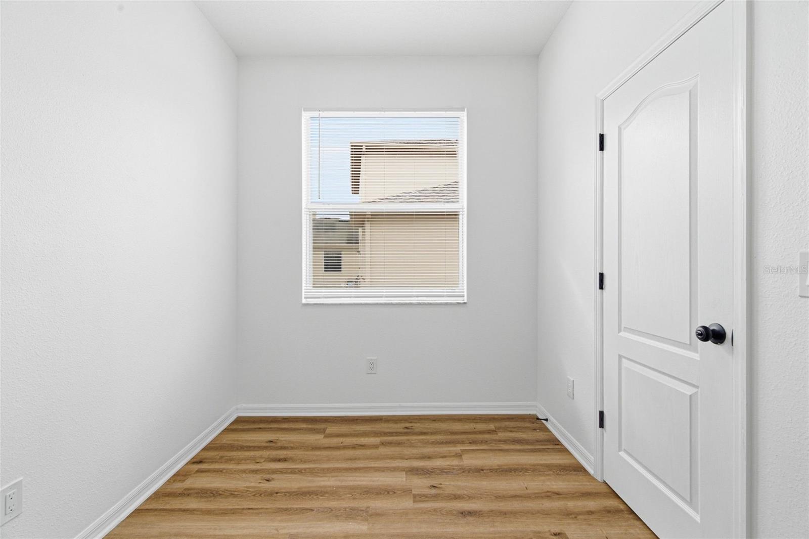 Listing photo id 20 for 12226 Ridgedale Drive