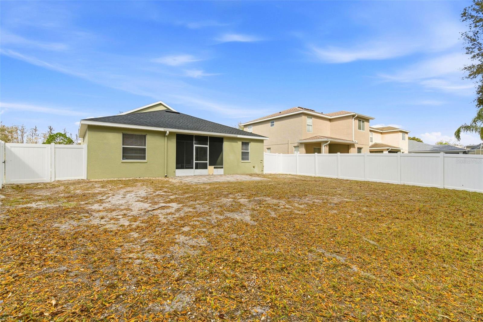 Listing photo id 56 for 12226 Ridgedale Drive