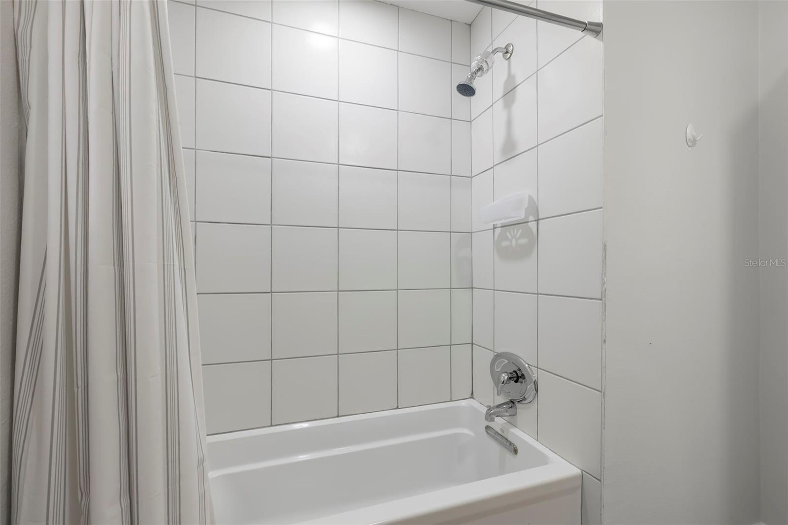 Image 24 of 27 For 5590 Highland Street S