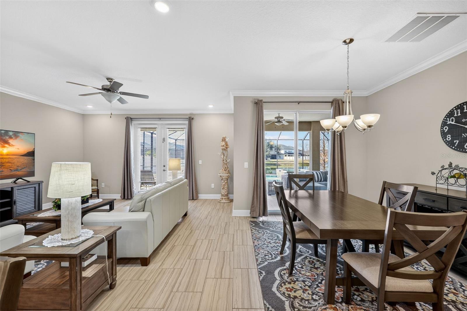 Image 17 of 54 For 5411 Camberwell Lane