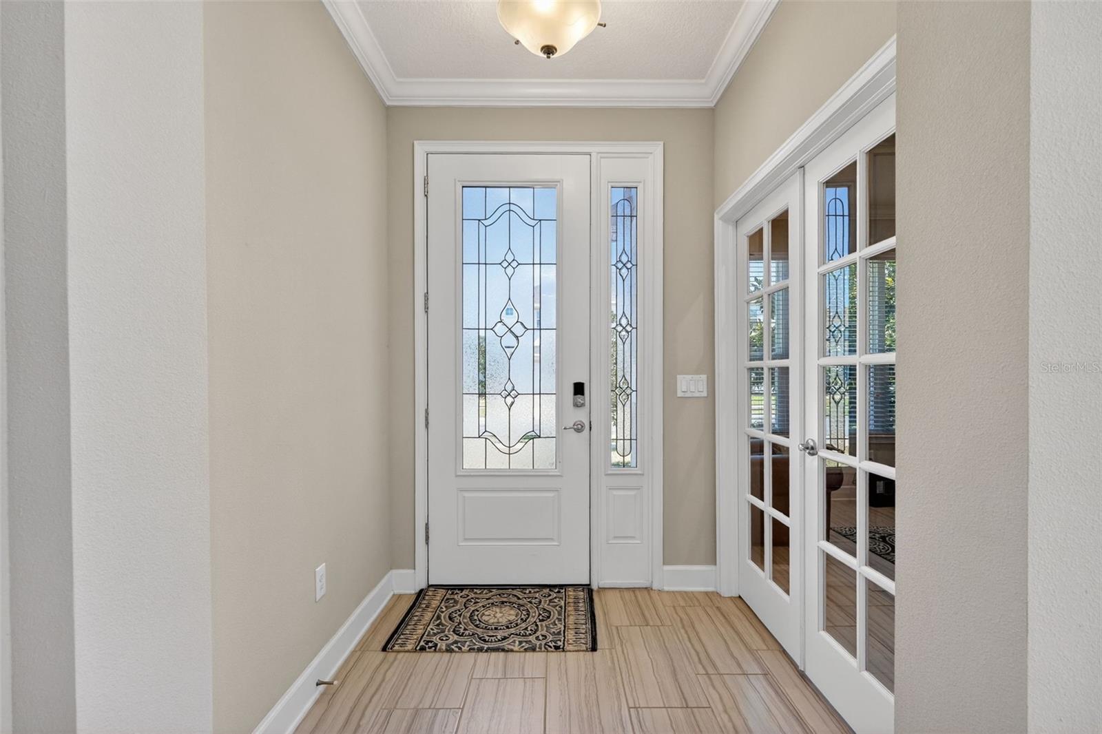 Image 4 of 54 For 5411 Camberwell Lane