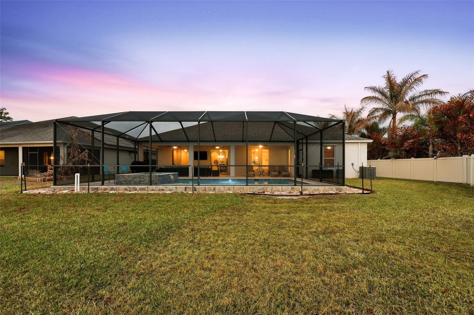 Image 43 of 54 For 5411 Camberwell Lane